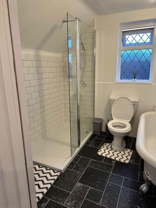 Spacious 4 Bedroom House Billericay Extérieur photo