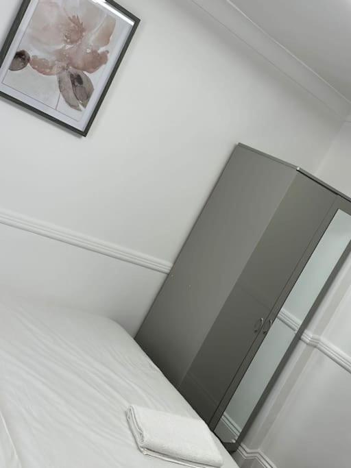 Spacious 4 Bedroom House Billericay Extérieur photo
